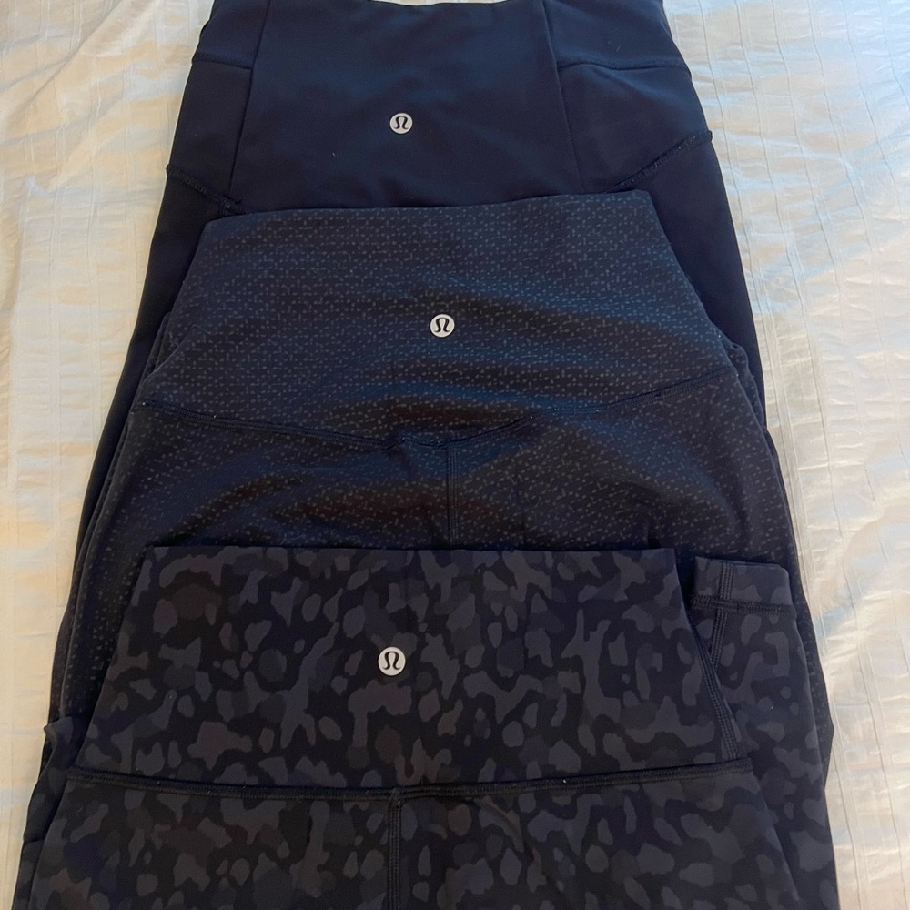#5 Bundle lululemon athletica women’s  Black and Gray leggings.